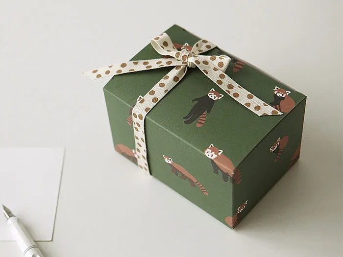 DailyLike Lesser Panda Gift Box